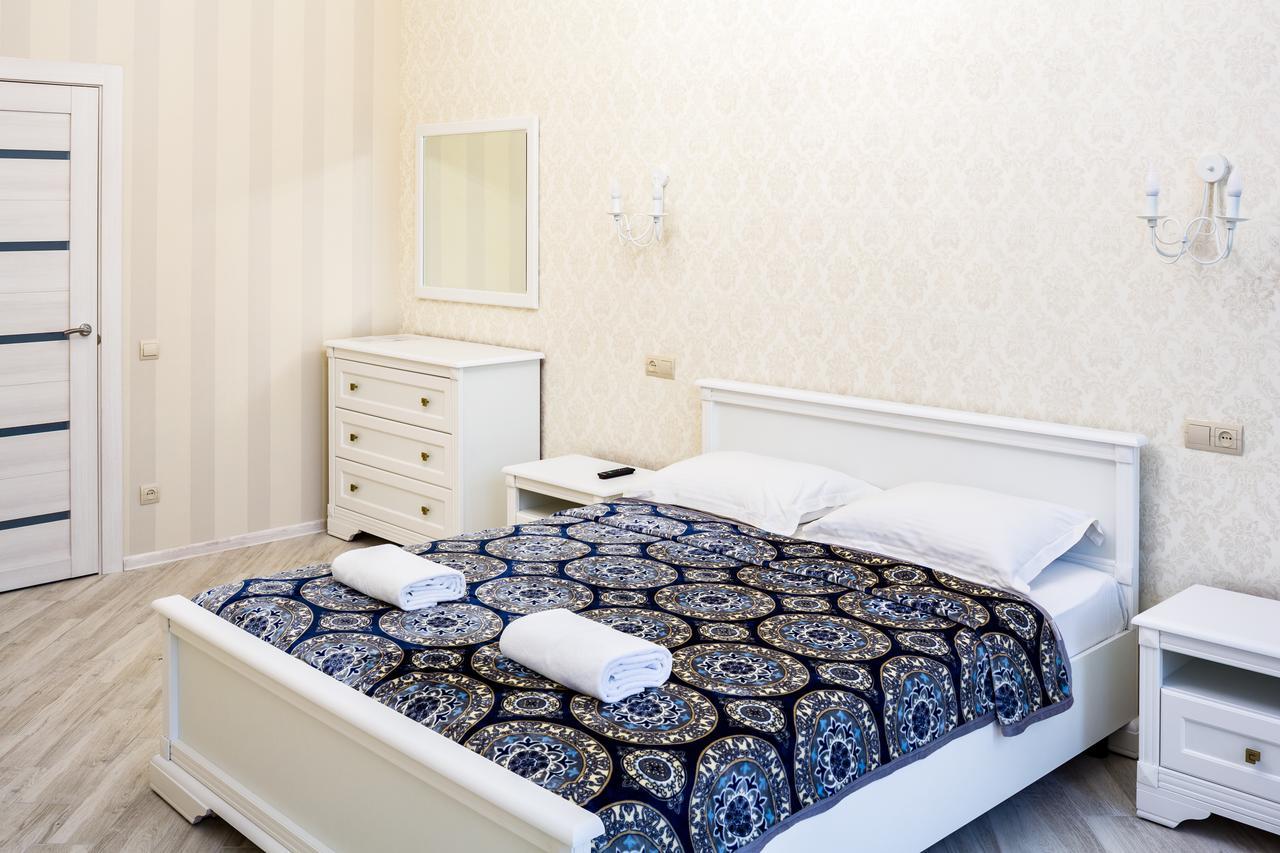 Leogrand Vip Apartments On Udatnogo 4 Львов Экстерьер фото